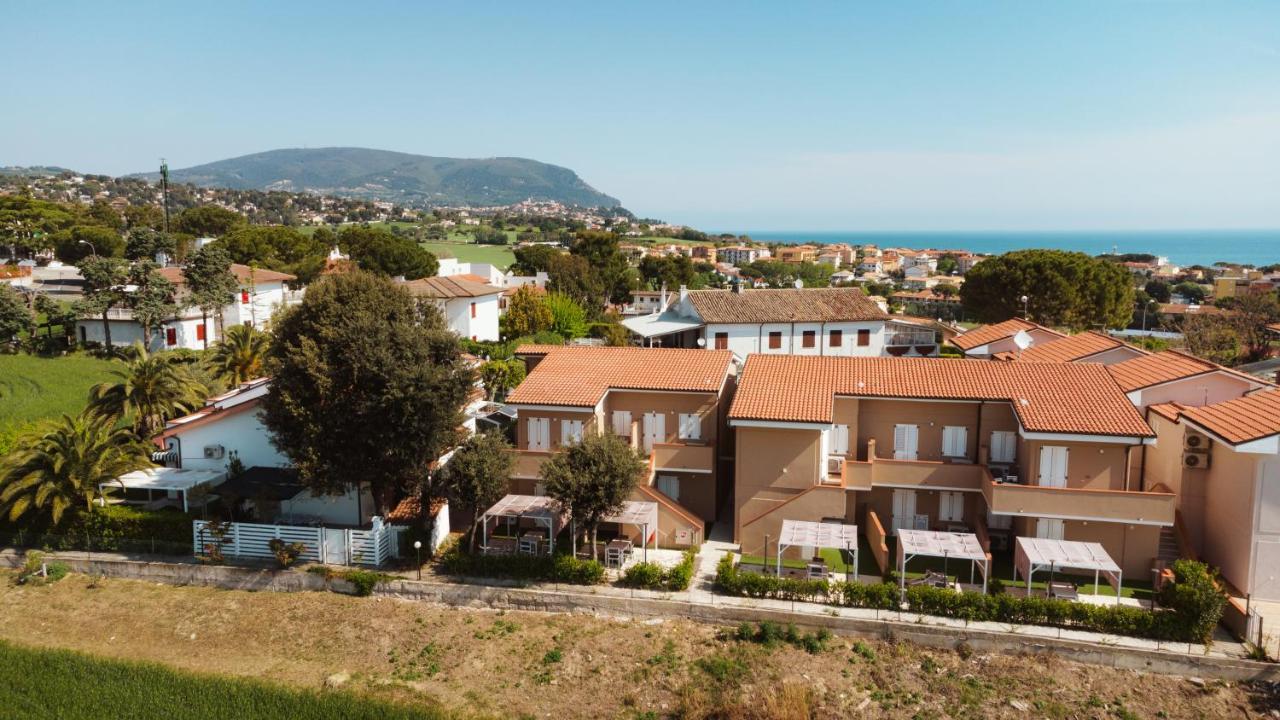 Pietra Bianca Residence Numana Extérieur photo